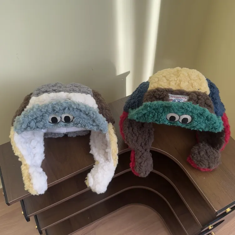 【亲子款】卡通风翻边檐休闲风大眼圆顶帽子冬季毛绒雷锋帽