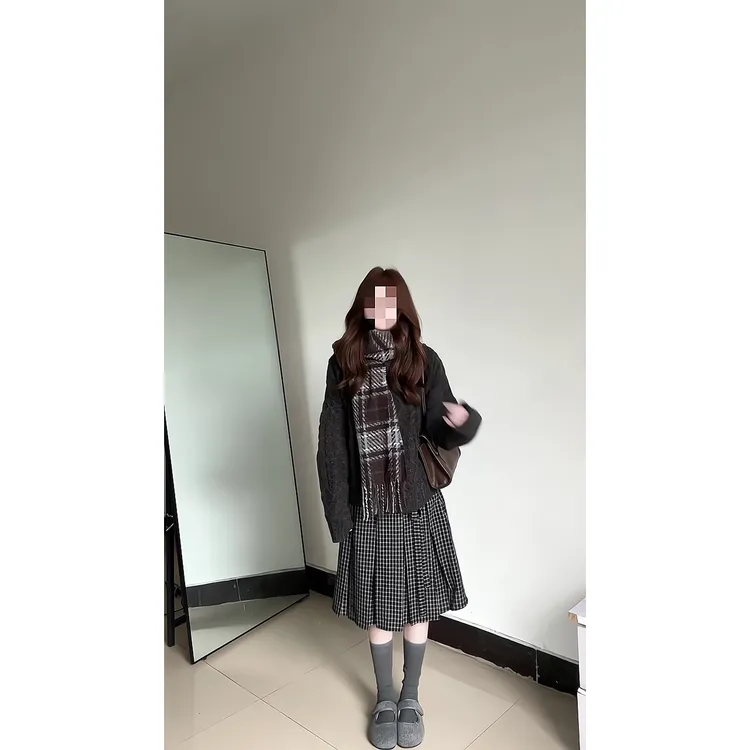 秋冬慵懒风宽松翻领毛衣针织开衫外套格纹压褶A摆中长裙半身裙女