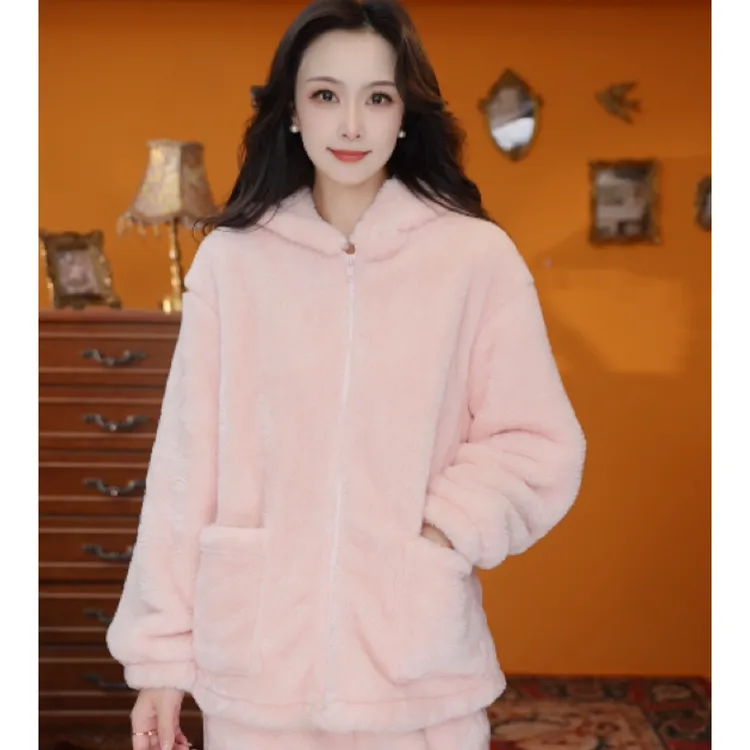 达芬奇密码2025连帽套装可外穿法兰绒睡衣女秋冬加厚加绒家居服