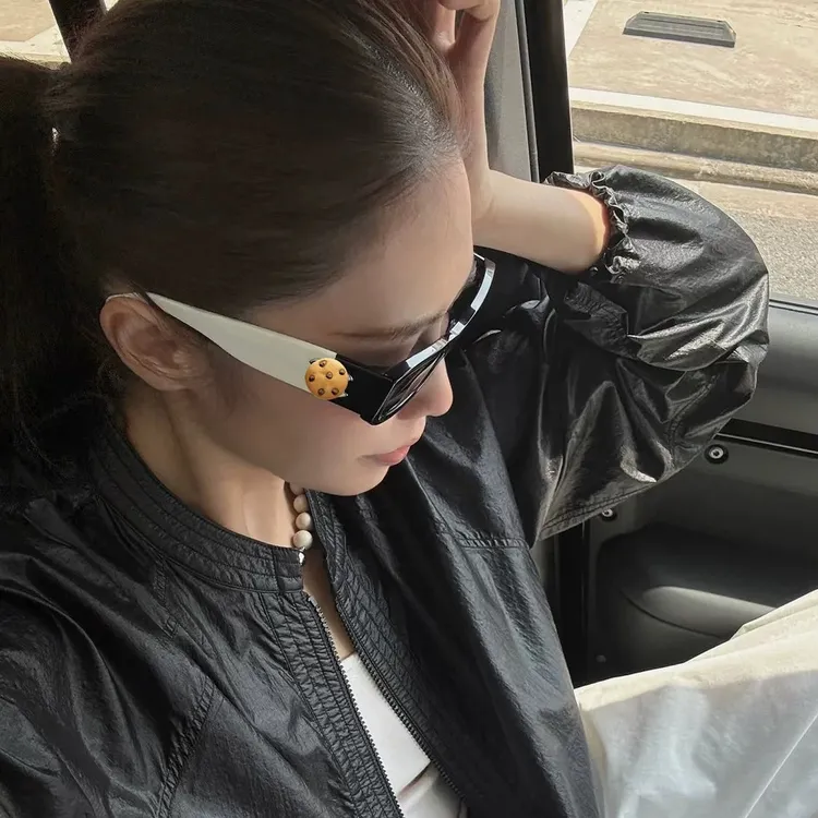 熊猫墨镜~对Ban米白小香风时髦感墨镜 黑白撞色方框太阳镜女防晒