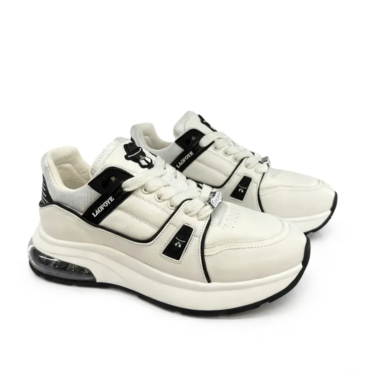 小LAOFOYE老佛爷白黑色新款舒适户外休闲透气运动气垫底男鞋