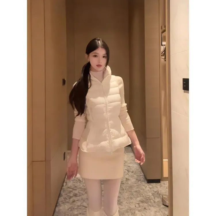 春日部【清浅甜氧】秋冬保暖修身气质显瘦女士白鸭绒羽绒马甲01472