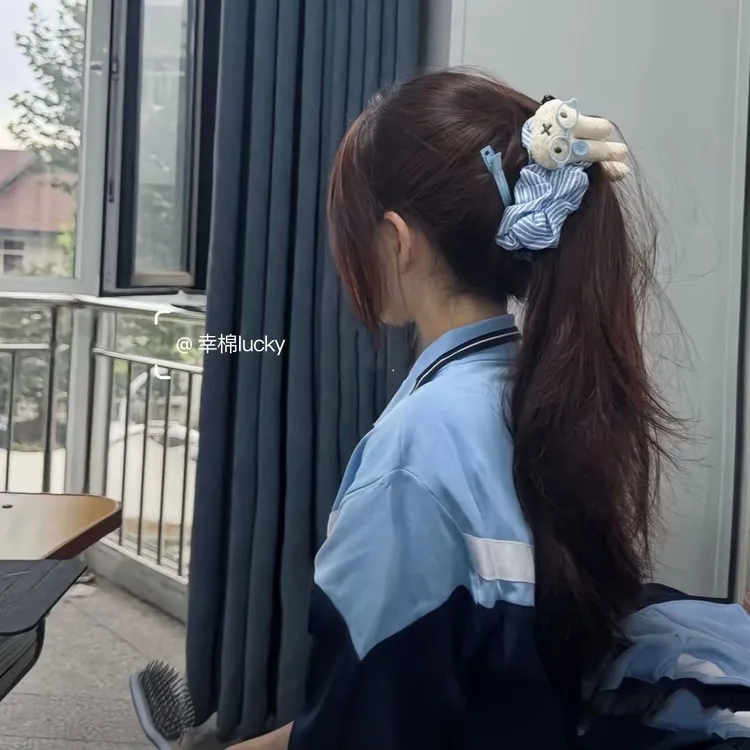 软萌到犯规!波点米菲兔巨显发量多香蕉夹后脑勺盘发百搭少女