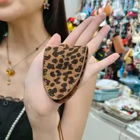 非金属皮质项链 挂脖磁吸皮革豹纹眼镜夹