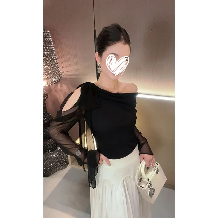 洋气衣服女2025夏季时尚设计感绑带镂空斜肩上衣网红洋气炸街女装