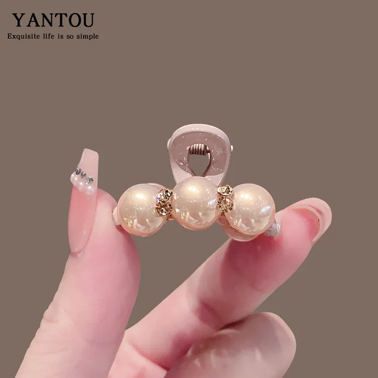 2025新款ins粉色珍珠小号抓夹韩版时尚少女风幻彩水钻刘海夹发抓