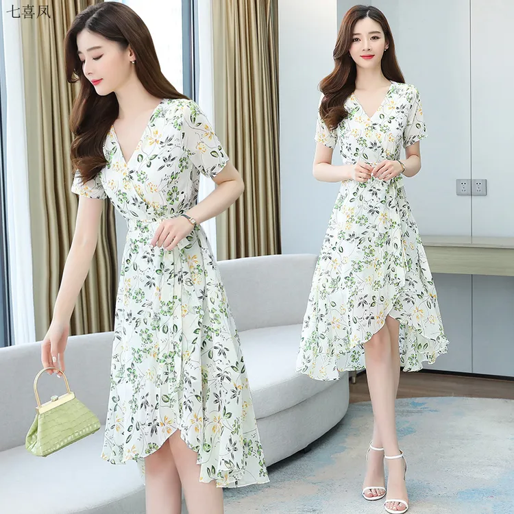 夏季新款碎花短袖连衣裙女韩版显瘦温柔气质中长裙小个子时尚通勤