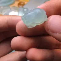 定制翡翠未镶嵌挂件