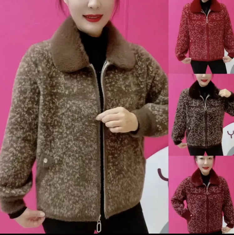《专柜品质》Z冬季洋气气质时尚雪花加厚保暖绒绒中老年妈妈装外套