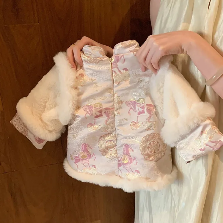 拜年服女童冬季新款宝宝喜庆新中式国风过年衣服儿童时尚冬装汉服