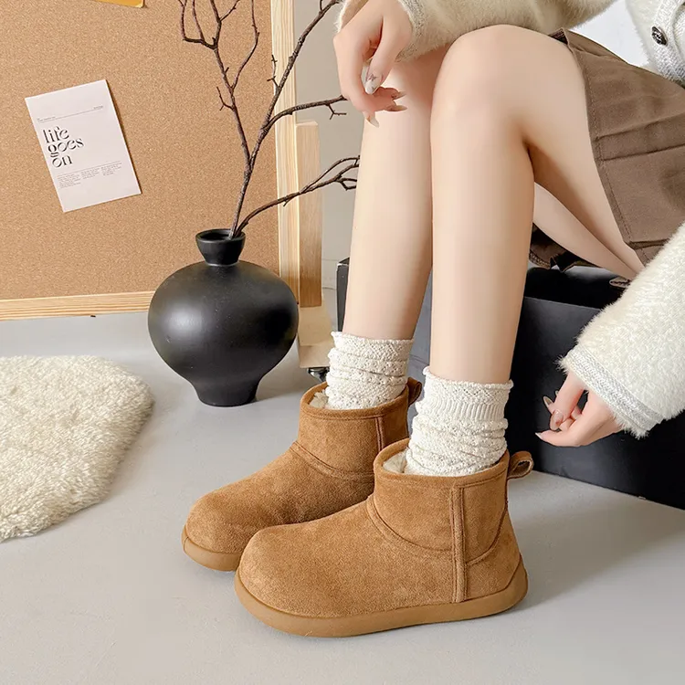 2025图案轻职风雪地靴冬季潮流风极简风棉鞋学院风2591 A