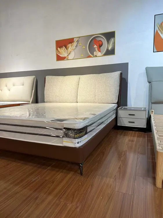 布床轻奢现代床主卧高端大气双人床软体皮床婚床1.5米1.8米简约