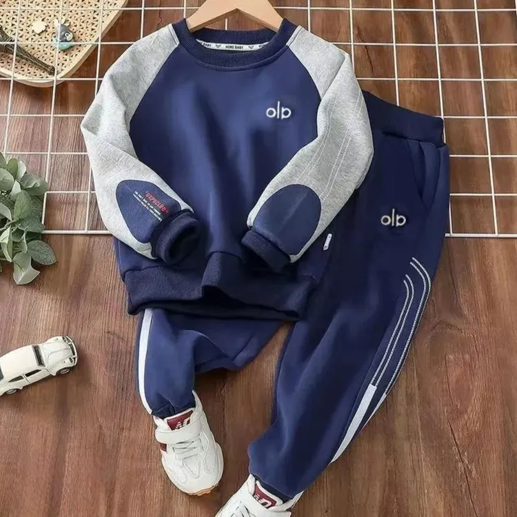 男童运动风秋季新款休闲风春秋套装卫衣卫裤百搭两件套