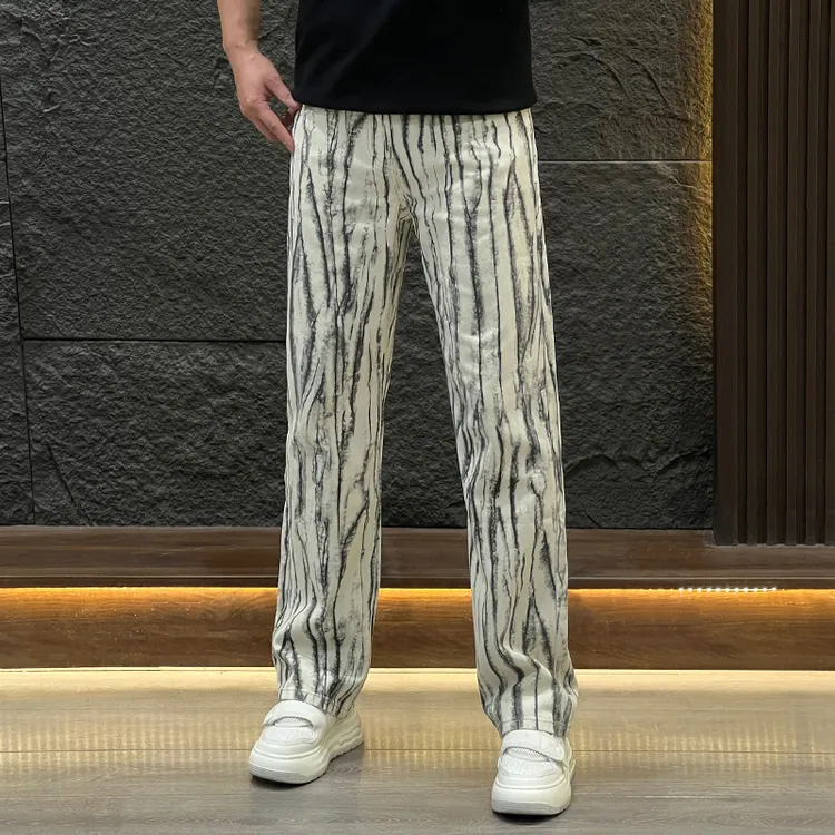 男士透气牛仔裤新款个性涂鸦墨染直筒裤宽松垂感阔腿裤男装休闲裤