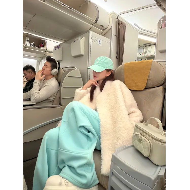 婉君【口袋弯刀裤】25升级430克重抓毛后背口袋弯刀裤LWJ25D4K3649