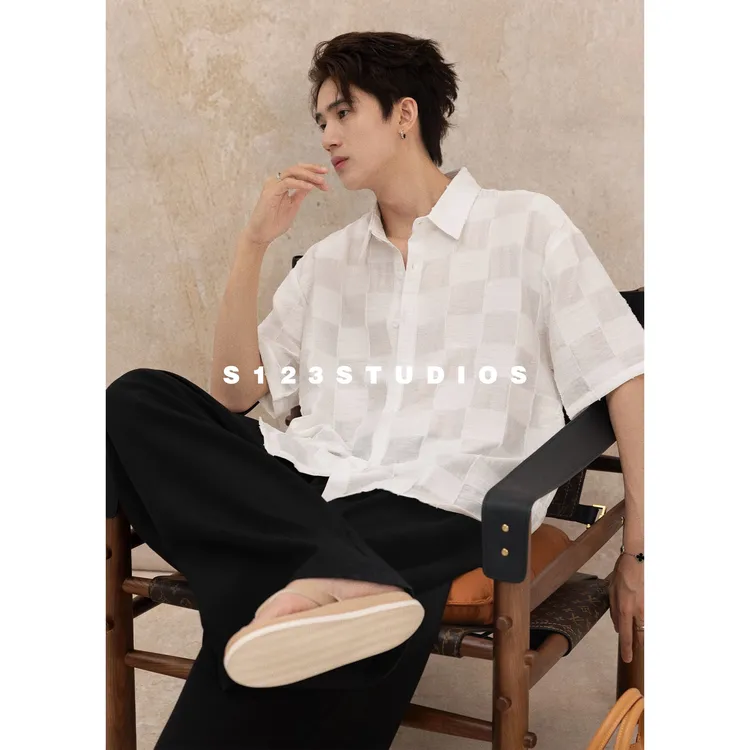 2025夏季新品薄款棋盘格短袖衬衫男宽松休闲上衣防晒开衫