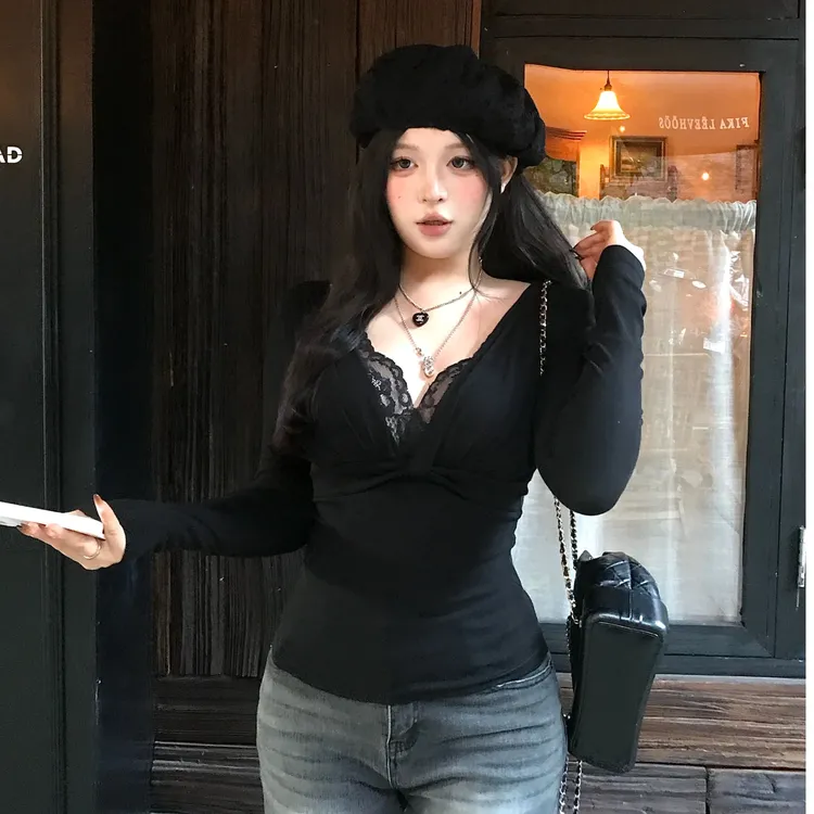黑泽玄七假两件蕾丝长袖t恤女早秋季内搭设计感纯欲短款扭结上衣
