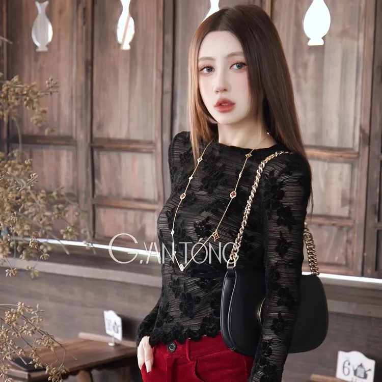 G. yantong/郭彦彤立体提花蕾丝长袖上衣修身显瘦秋款DD1223