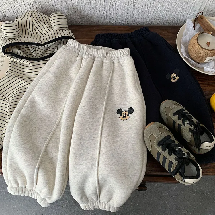 儿童卫裤2025冬季新款男童加绒加厚休闲束脚裤宝宝卡通保暖运动裤