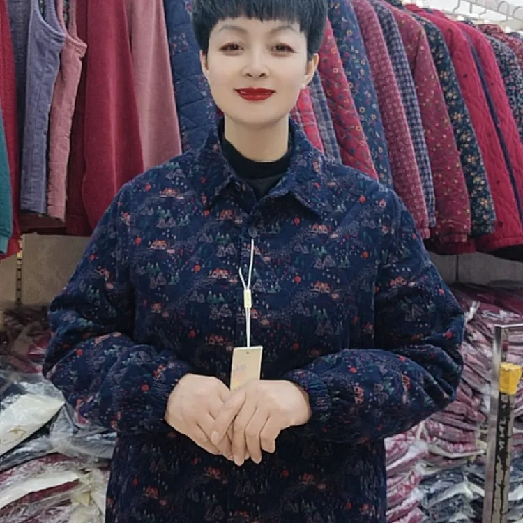 中老年妈妈秋冬纯棉长袖翻领薄棉宽松洋气奶奶装上衣