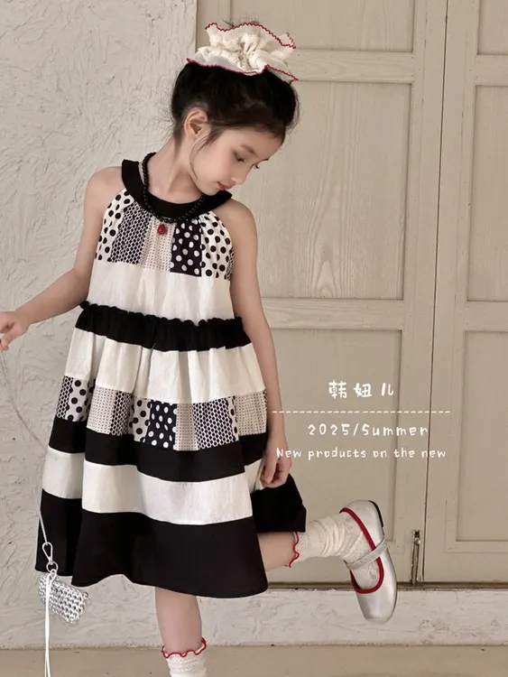 2025夏棉布碎花无袖连衣裙