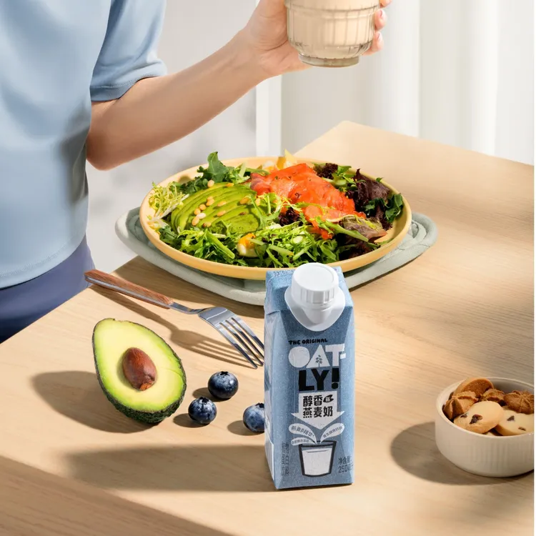 【达人专属】OATLY北欧燕麦奶咖啡大师0乳糖原味小瓶250ml*6/12瓶