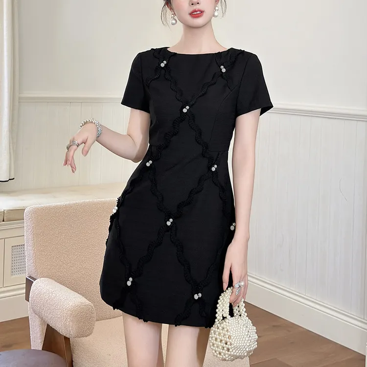 婷婷衣恋21726夏季新款时尚小香风气质圆领设计感收腰A字连衣裙