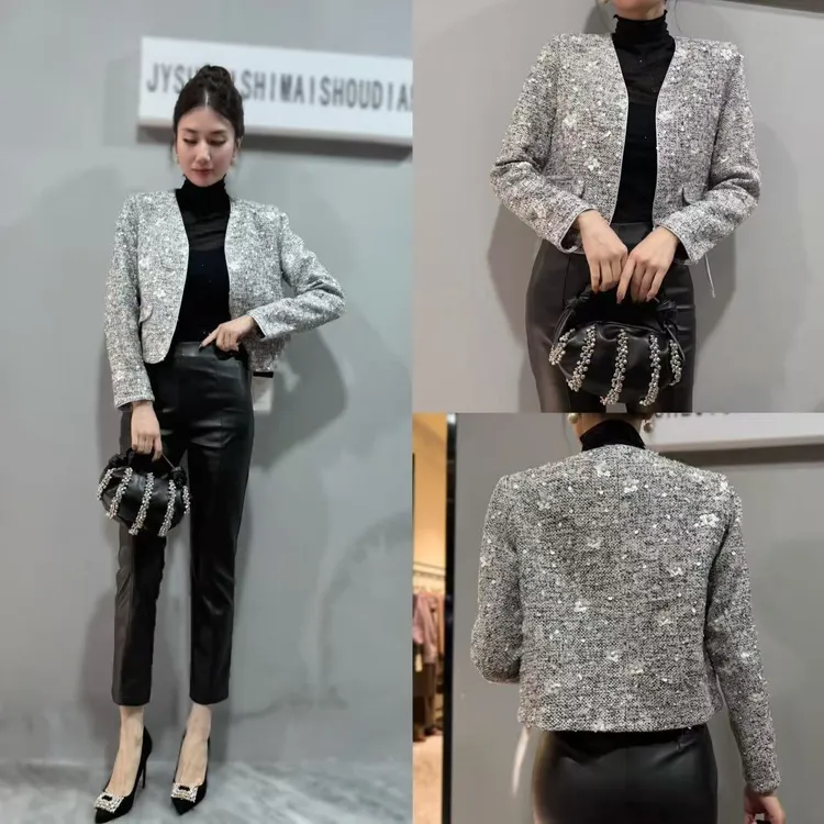 【俊英】2025秋季新款潮女V领钉珠亮片花朵百搭短款外套上衣潮休闲
