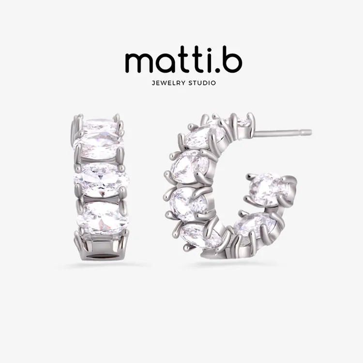 铜合金合成锆石耳饰 超闪气质轻奢时尚小众简约ins高级耳钉女1647