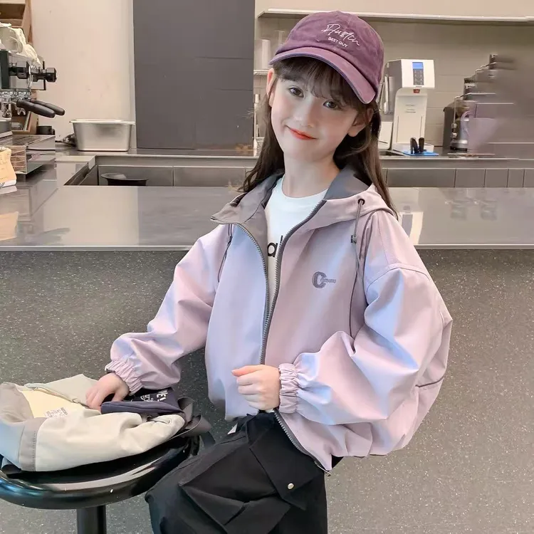 女童外套春秋2025新款儿童洋气双面穿冲锋衣女孩秋季休闲连帽夹克