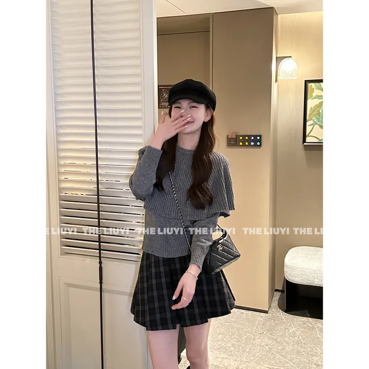【LIUYI】韩系温柔风羊毛小斗篷假两件毛衣5108A1