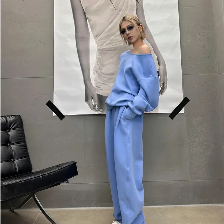 早秋时尚辣妹风露肩卫衣女款2025秋季新款爆款斜肩上衣长裤两件套