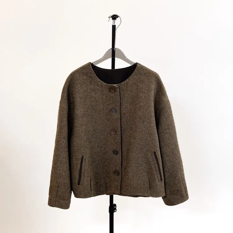 刘十六【朵然】秋冬新款韩版时尚撞色高级感保暖休闲羊毛外套FY8009