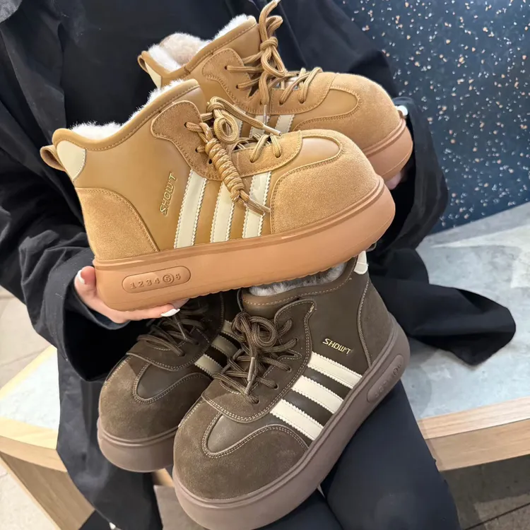 广州欧货【萌豚】冬季真皮5cm加厚保暖洋气丑萌重工系带百搭雪地靴