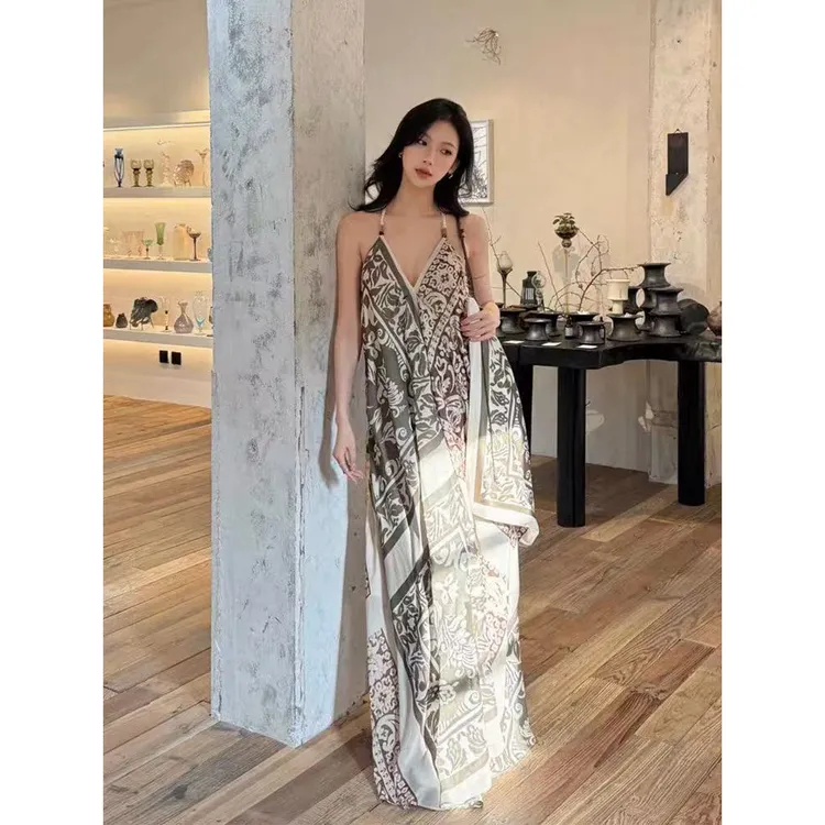 波西米亚风印花撞色串珠V领长裙女性感宽松吊带连衣裙露背显瘦