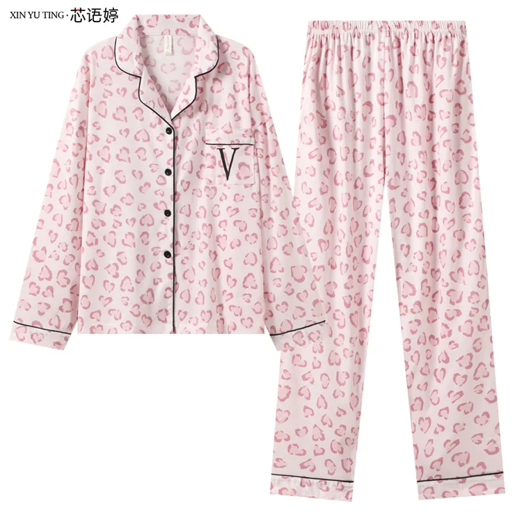 芯语婷「V字豹纹」2025春秋冬季轻奢宽松大码睡衣女长袖家居服套装