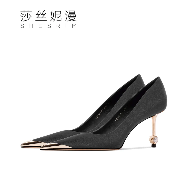 70-2025年设计师款尖头高跟鞋女款细跟时尚单鞋小众气质不累脚