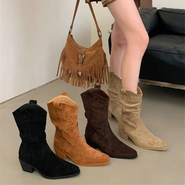 羊皮版-显长腿复古加绒堆堆靴V口马丁靴2025秋冬季卡其色尖头短靴