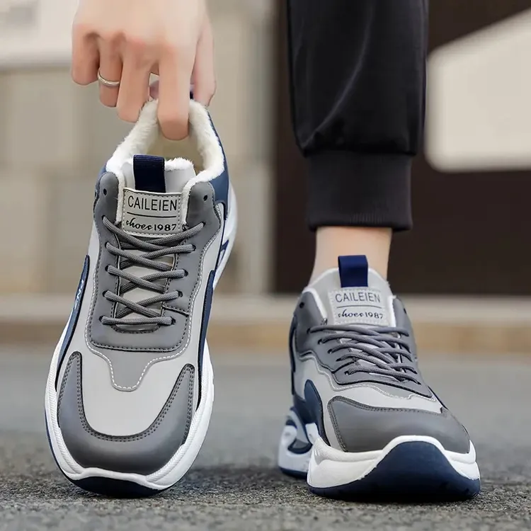 品牌断码男鞋秋冬季皮面运动鞋男透气轻便跑步鞋潮流休闲鞋子男