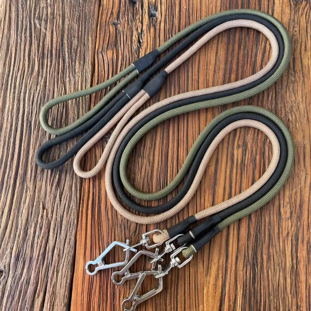 快速释放扣尼龙训狗绳马犬东德中大型犬专用训犬鱼尾钩遛狗牵引绳