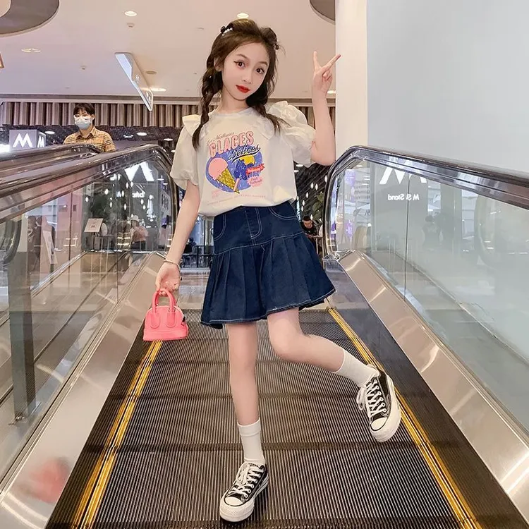 女童洋气婴儿夏款2024新款儿童潮款小童中大童女款连体公主裙子