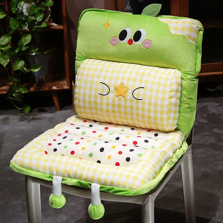 汽车坐垫冬季毛绒座垫车内卡通增高靠背一体护腰靠车载后排靠枕垫