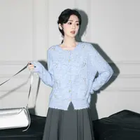 蓝色圆领毛衣外套女春秋2025秋新款温柔风软糯刺绣针织开衫短上衣
