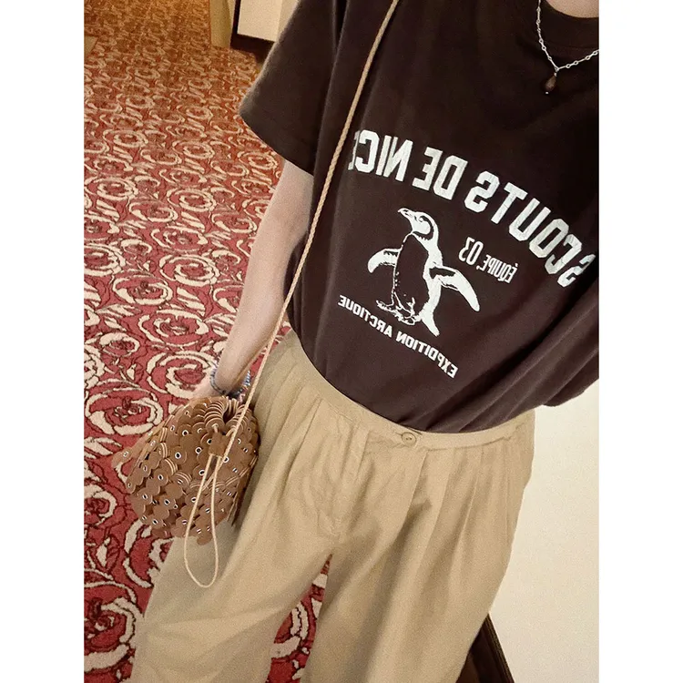 【MGDM】泡菜国工艺面料复古企鹅印花圆领亲肤透气短袖t恤女