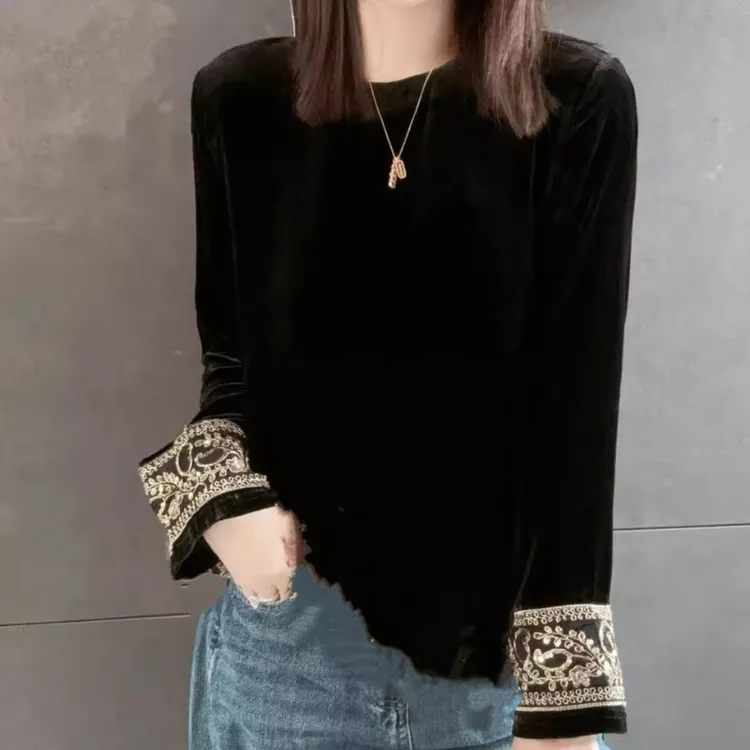 重工刺绣丝绒长袖上衣秋季圆领打底衫小众炸街高级感女装