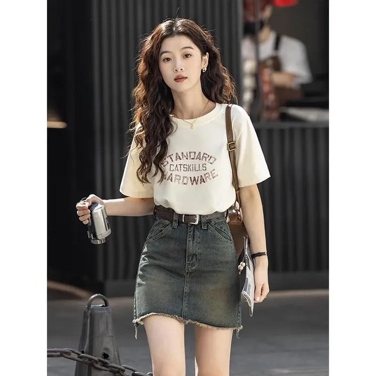 2025年夏季韩式新款高级感高腰显瘦设计感女士半身裙小众百搭裙子