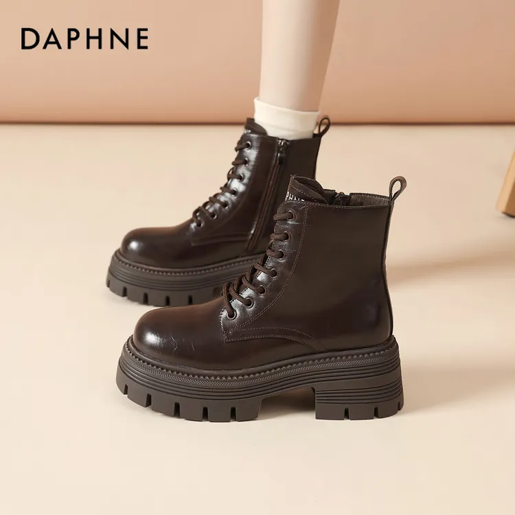 达芙妮靴子女2025新款爆款冬季加绒马丁靴今年超火短靴厚底工装靴