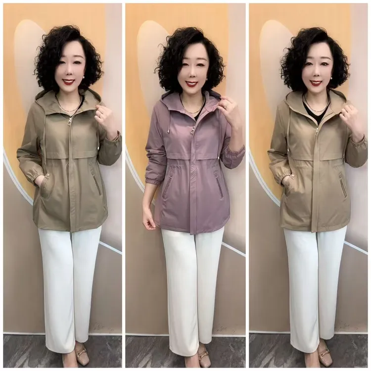 8816连帽春秋款加里衬调节腰宽松休闲小风衣，衣长70