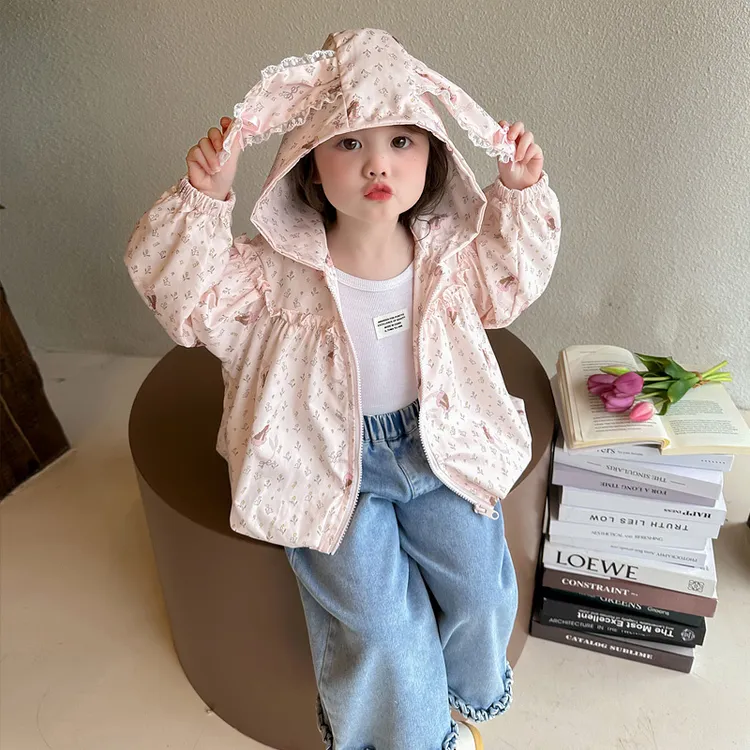 女童春装洋气碎花外套时尚新款儿童休闲连帽上衣小童宝宝春秋夹克