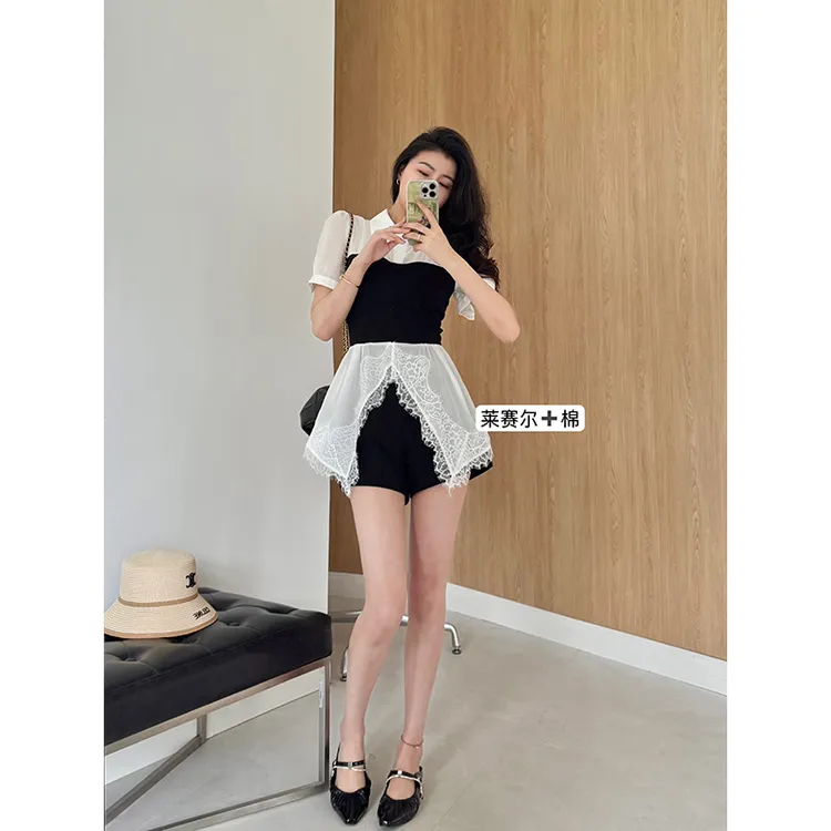 【现货】张阿星 蕾丝拼接不规则假两件衬衫+细腰短裤 W425C04933